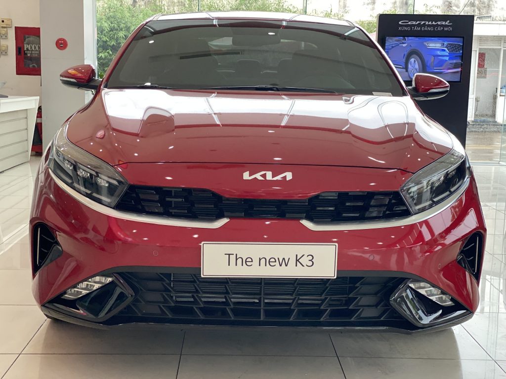 KIA K3 - Chiếc xe hạng trung đáng mua nhất trong năm 2023